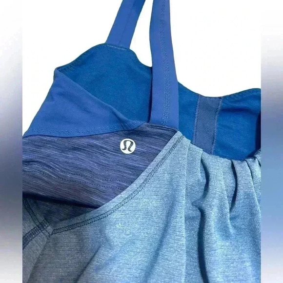 LULULEMON BLUE TANK TOP WITH BUILT IN BRA - Picture 5 of 7